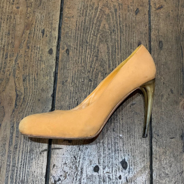 ALEXANDER MCQUEEN TAN HORN HEEL COURT SHOES SIZE 38