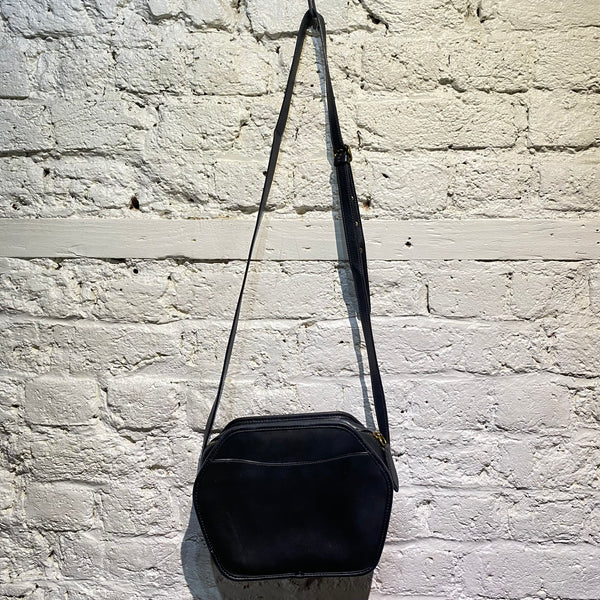 COACH BLACK SHOULDER BAG