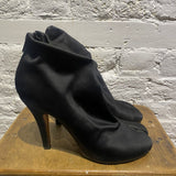 MARGIELA 22 BLACK SATIN TABI ANKLE STILETTO BOOTS