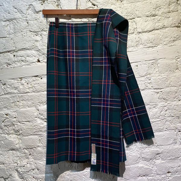 PRINGLE OF SCOTLAND TARTAN KILT WITH MATCHING SCARF