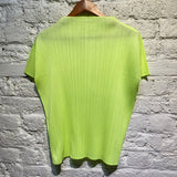 ISSEY MIYAKE PLEATS PLEASE
NEON YELLOW TOP