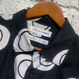 COMME DES GARCONS SHIRT BLACK SHIRT WHITE/PINK PRINT