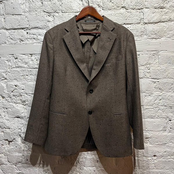 EMPORIO ARMANI	BROWN FLECK SUIT