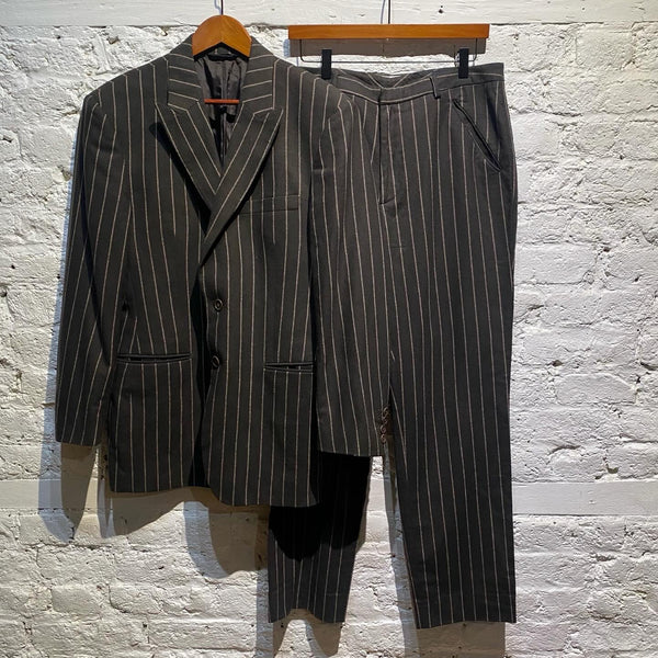 VERSACE VERSUS VINTAGE BROWN CHALK STRIPE SUIT