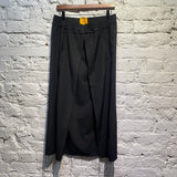 AIREI BLACK MIDI PLEATED SKIRT