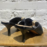 VICENZA BLACK/BEIGE HEELED MULES