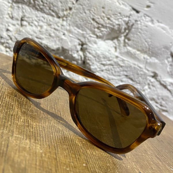 CUTLER & GROSS TORTOISESHELL SUNGLASSES