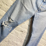 SUPREME DISTRESSED JEANS