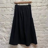 STUDIO NICHOLSON
BLACK SEERSUCKER SKIRT