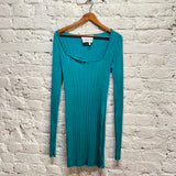 REMAIN 
BLUE RIBBED TOP