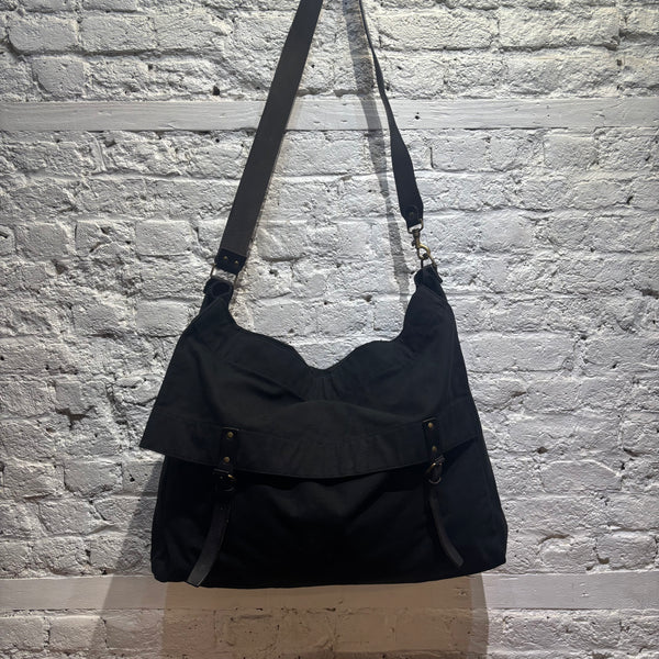 DRIES VAN NOTEN BLACK CANVAS MESSENGER BAG