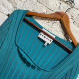 REMAIN 
BLUE RIBBED TOP