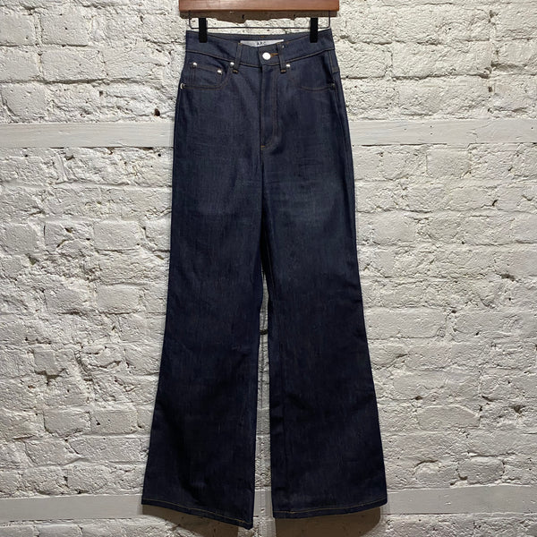APC X NATASHA RAMSEY-LEVI
WIDE LEG JEANS