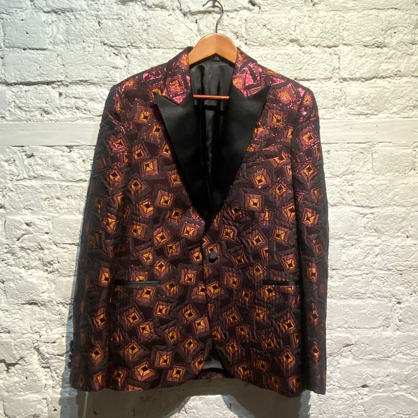 SIR TOM BAKER PINK EMBROIDERED DINNER JACKET