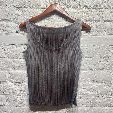 ISSEY MIYAKE