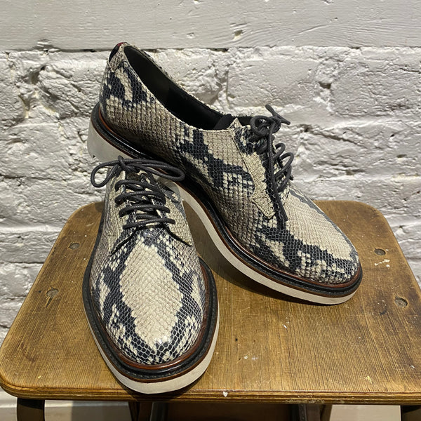 ROBERT CLERGERIE GREY/BLACK SNAKE PATTERNED DERBY SHOES