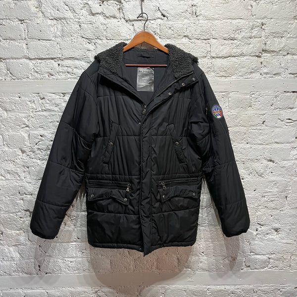 PRADA
BLACK ACTIVE SPORTS SKI JACKET