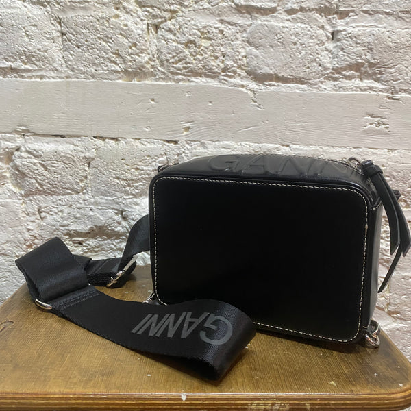 GANNI
BLACK LEATHER SHOULDER/CROSSBODY BAG