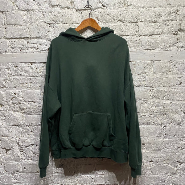 ESSENTIALS x FOG GREEN HOODIE
