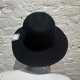 H.W. DOG & CO