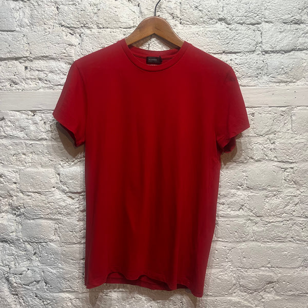 JIL SANDER 
RED T-SHIRT