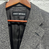 ISSEY MIYAKE
GREY MELANGE KNIT JACKET