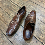 PRADA
BROWN LEATHER LACE UP SHOES