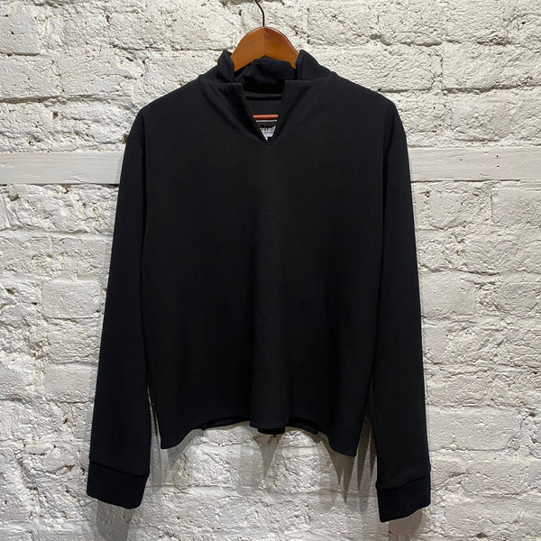 MARGIELA
MM6 BLACK SWEATER