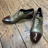 CESARE PACIOTTI
GREEN/BROWN LEATHER LACE UP BROGUES