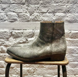 MAISON MARTIN MARGIELA
GREY DISTRESSED WINKLEPICKER BOOTS
SIZE 44/10UK