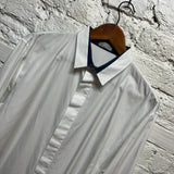 DIOR
WHITE SHIRT WITH BLUE COLLAR DETAIL