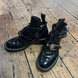 BALENCIAGA