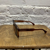 VIVIENNE WESTWOOD	HORN SUNGLASSES