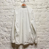 WON HUNDRED
WHITE SHIRT