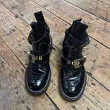 BALENCIAGA