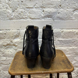 ACNE STUDIOS
BLACK LEATHER PISTOL BOOTS