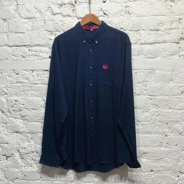 MCQ
NAVY SOFT COTTON SHIRT EMBROIDERED PINK SWALLOW