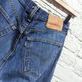 LEVIS
STONE WASH 501 ELASTIC HEM