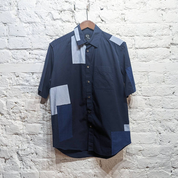 ALEXANDER MCQUEEN 
NAVY BUTTON DOWN SHORT SLEEVE SHIRT WITH PATCHES