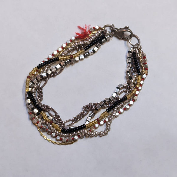 VINTAGE 
SILVER MULTI BEAD BRACELET