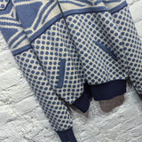 VIVIENNE WESTWOOD
MAN BLUE WHITE KNIT ZIP CARDIGANS