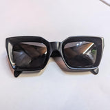 CELINE 
BLACK SUNGLASSES