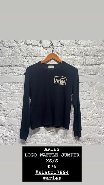 ARIES
LOGO WAFFLE JUMPER