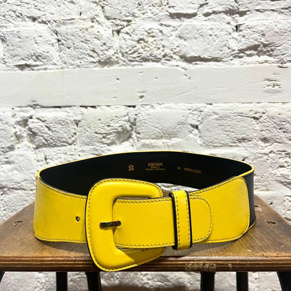 ESCADA
VINTAGE LEATHER BELT