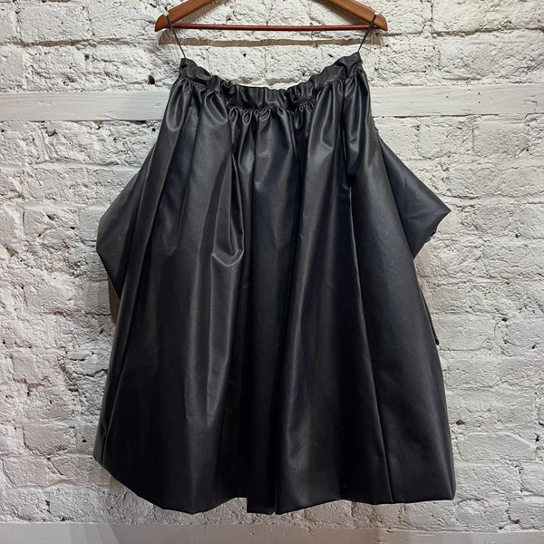COMME DES GARÇONS