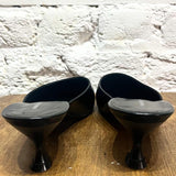 KWAIDAN EDITIONS
BLACK KITTEN MULES
SIZE 38/5UK