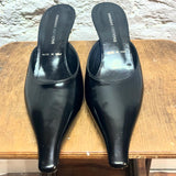 KWAIDAN EDITIONS
BLACK KITTEN MULES
SIZE 38/5UK