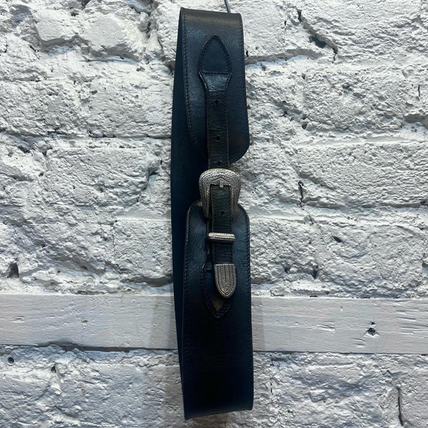 KENZO 
VINTAGE BLACK LEATHER BELT
SIZE S