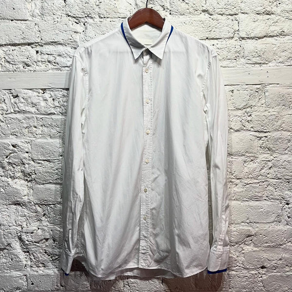 ALEXANDER MCQUEEN
BLUE WHITE COLLAR SHIRT