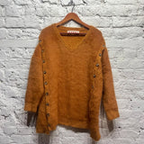 MARNI
CAMEL ANGORA V NECK KNIT WITH BUTTONS